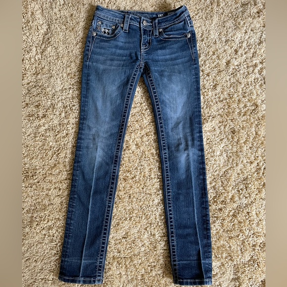 MISS ME- Low Rise Straight Leg Jean - Picture 4 of 9